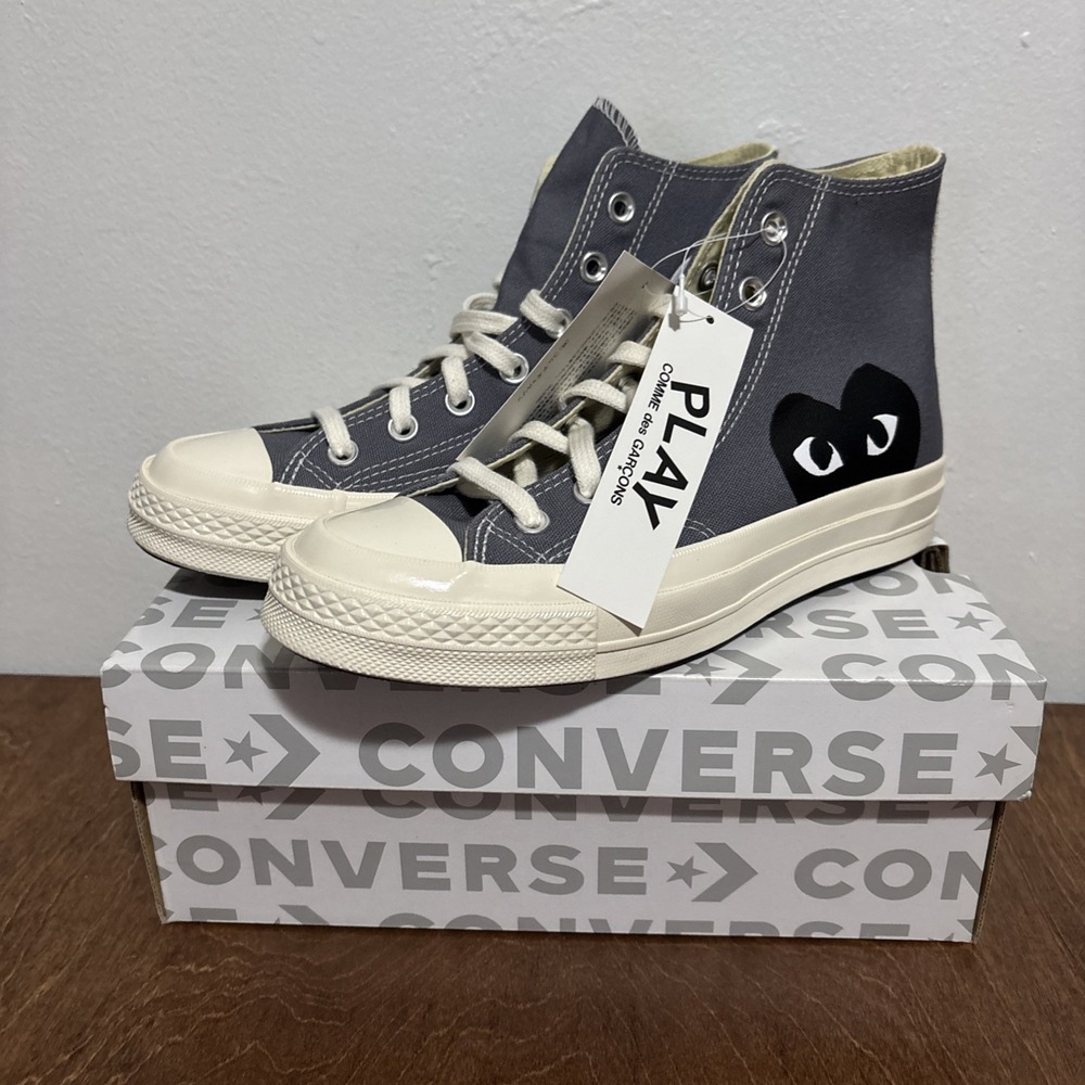 COMME DES GARCONS PLAY X CONVERSE  Chuck Taylor High Top Sneakers W 7.5 M 5.5